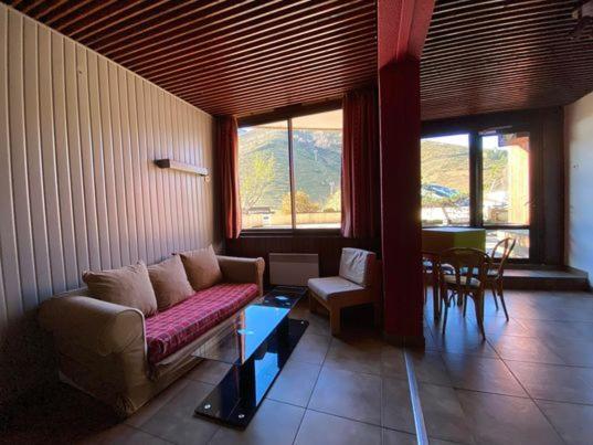 Le Nabias 1450 Hotel Genos Luaran gambar